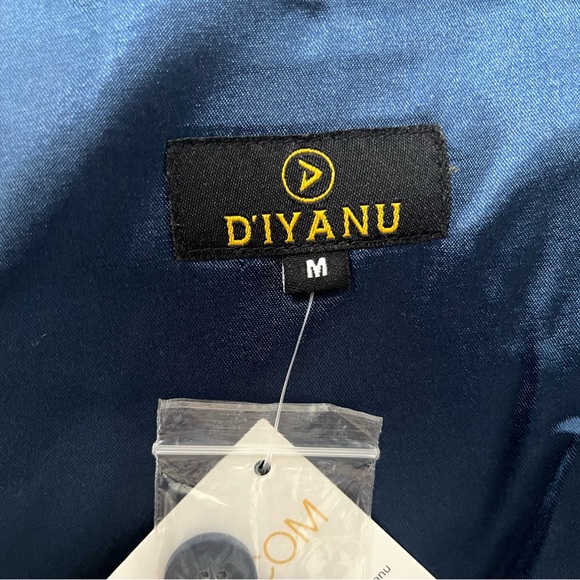 D’iyanu Navy Blue Blazer - Picture 2 of 2